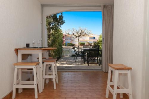 Marineo by POM, pkg, terrasse