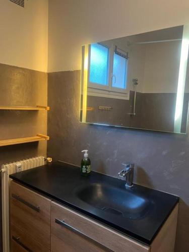 Fotografie z fotogalerie ubytování Eze village bas de villa jardin vue mer v destinaci Èze