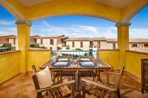 Μπαλκόνι ή βεράντα στο LEONE FLAT VII & Private Terrace with SEA VIEW