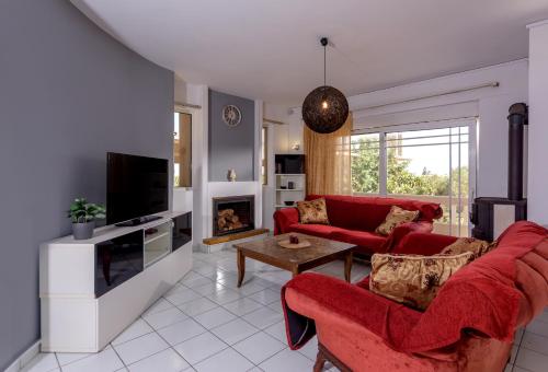 Villa Anna Nina in Gouves - 3BD Retreat - Sleeps 8