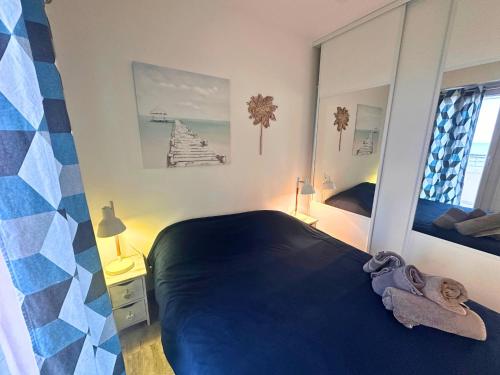 Asteria by Pom, clim, pkg, wifi