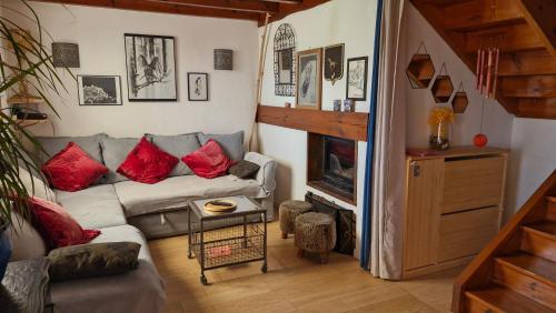 Jolie maison cosy avec terrasse 600m plage