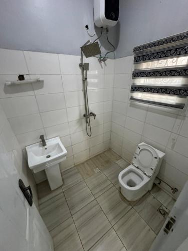 Un baño de Booking