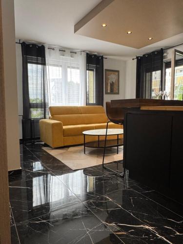 Posezení v ubytování Garden Suite Toulouse