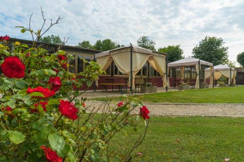 Zahrada ubytování Ristorante Albergo Al Donatore