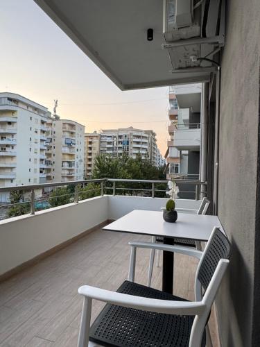 Balkoni atau teres di Vlora Lungomare