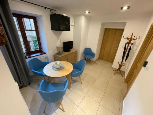 Μια τηλεόραση ή/και κέντρο ψυχαγωγίας στο Apartament na Starówce
