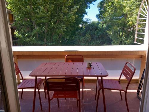 Spacious Apartment, Avignon
