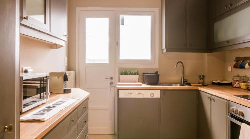 ABA Apartment 2 Vourvachi street