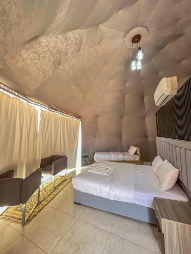 Galería fotográfica de Rum crystal luxury camp en Wadi Rum