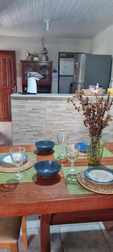 مطبخ أو مطبخ صغير في Casa do Bougainvillea Mundaú-Trairi-Ce