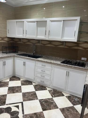 Una cocina o cocineta en Dar Hanane