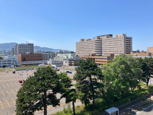 Vue générale sur la montagne ou vue sur la montagne depuis l'hôtel
