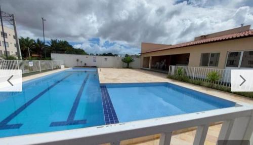 Piscina de la sau aproape de Apartamento próx do aeroporto de parque aquático,praias e shopping