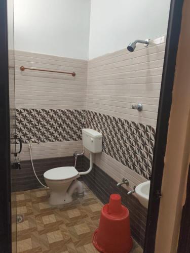 Koupelna v ubytování Haleema Residency