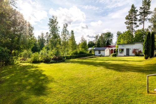 Gallery image of Theo & Lilis countryside apartment in Örebro