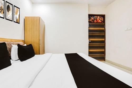 Φωτογραφία από το άλμπουμ του HOTEL O MARIGOLD INN σε Juhi Bari