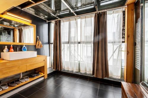 Fotografie z fotogalerie ubytování 枕窗听雨Homestay v destinaci Su-čou