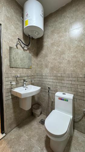 サラーラにあるBait Al Hakem Guest Roomsのギャラリーの写真