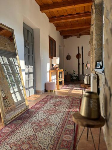 Μια τηλεόραση ή/και κέντρο ψυχαγωγίας στο 44 George House - Pool, Jacuzzi, Sauna, View