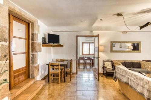 Postel nebo postele na pokoji v ubytování Casa Rural Can Miquel