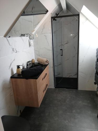 Una cocina o zona de cocina en Loft de charme vue Océan centre historique