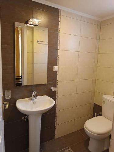 Ένα μπάνιο στο Valedina Rooms