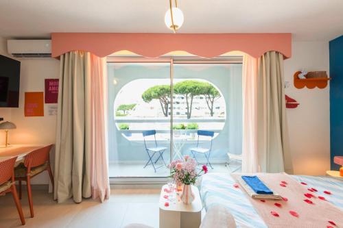 Кровать или кровати в номере La Casita - Studio Confort avec Terrasse - Emplacement parfait - La Grande Motte, Montpellier