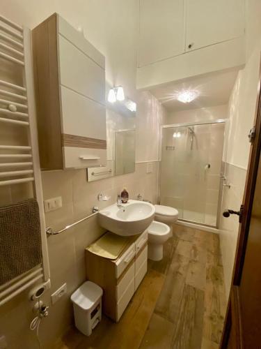 Florence Easy Stay, Oberdan Apartment