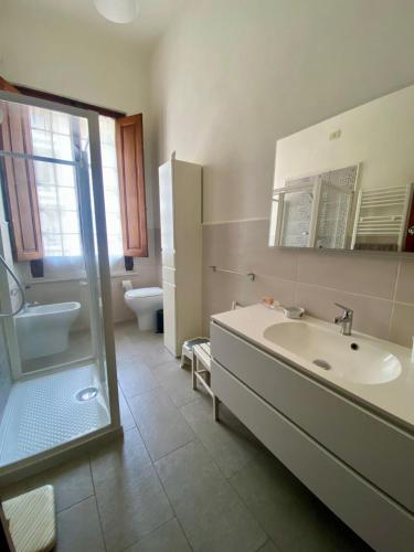 Florence Easy Stay, Oberdan Apartment
