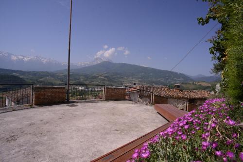 Gallery image of Old Hill in Collevecchio