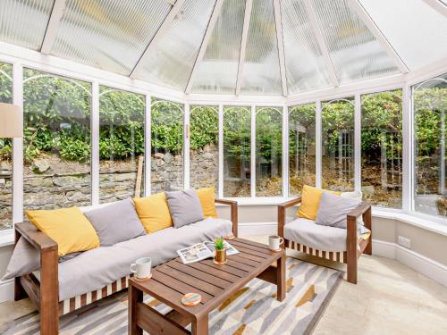 Χώρος καθιστικού στο 2 Bed in Keswick LCC19