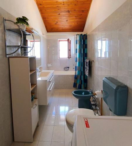 Apartments by the sea Mali Losinj (Losinj) - 8006
