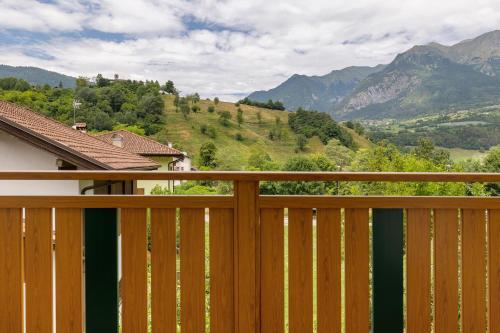 Gallery image of Dimora Fucine 33 - Casa Doppia in Cares