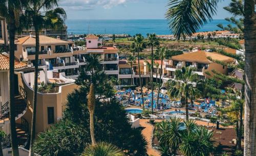 AQUA - Tropical Dream - Oceanfront