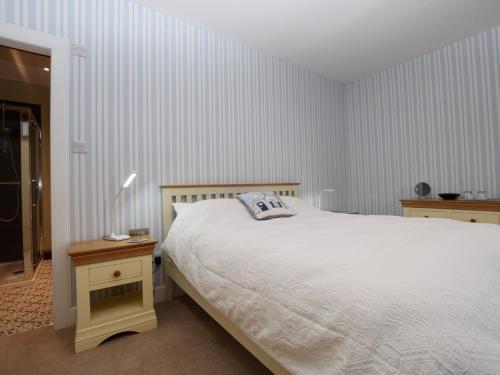 Ένα ή περισσότερα κρεβάτια σε δωμάτιο στο 5 bed in Chirnside 77337