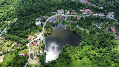 Landskap semula jadi dekat dengan rumah percutian