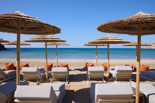 Golden Milos Beach Ηouse by Domotel