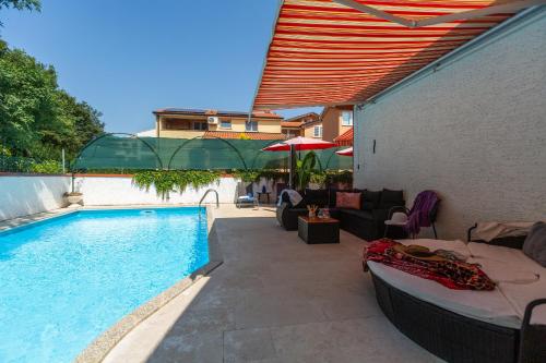 Villa Anna with pool by Porec