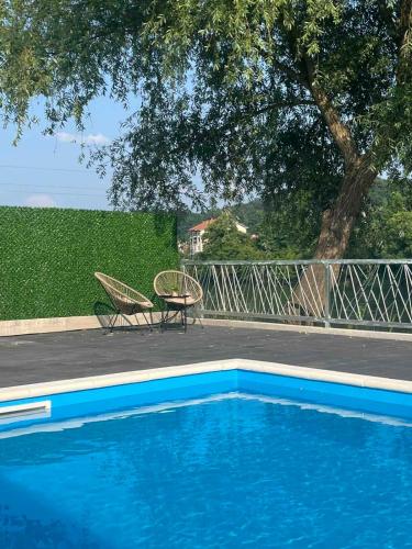 La alberca dentro o cerca de Vila Lara Zvornik