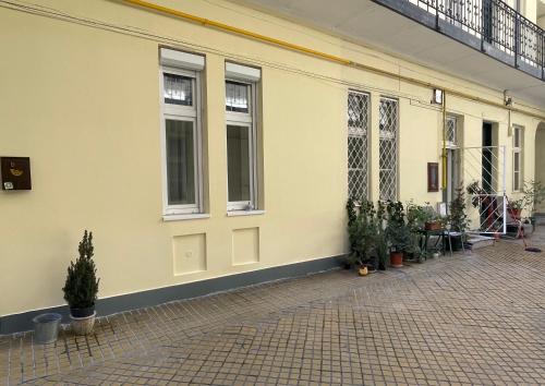 Budova, v ktorej sa apartmán nachádza