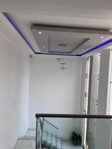 Gallery image of 3BRM Luxury Apartment Gym fast Wifi ACs and Netflix Near Kotoka international Airport in Accra
