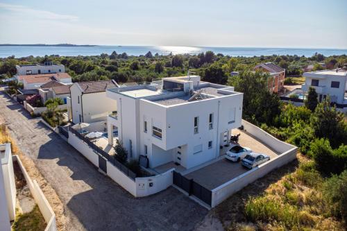 Villa Nini House , Beautiful Sea View with Jacuzzi by Istrabook