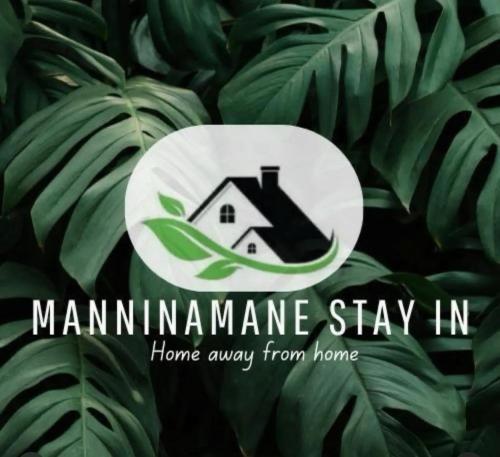 Certificado, premio, señal o documento que está expuesto en Manninamane Stay In