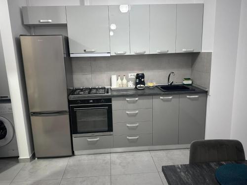 Η κουζίνα ή μικρή κουζίνα στο ADORA 3 Luxury