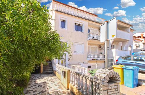 Apartment Jadranka 2400