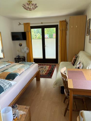 Posteľ alebo postele v izbe v ubytovaní Ferienwohnung am Golfplatz
