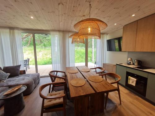 Η κουζίνα ή μικρή κουζίνα στο Tago Forest - Dune Apartments
