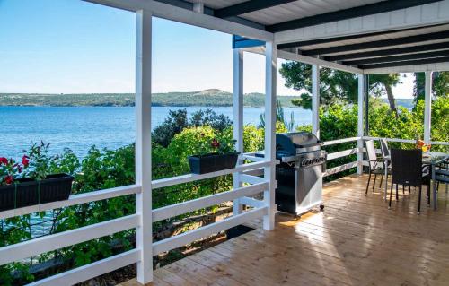 Mobilehome in Posedarje - Paklenica Riviera 51118