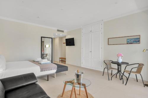 Exclusive Double Room in Occidental Puerto Banus by Finest Rentals